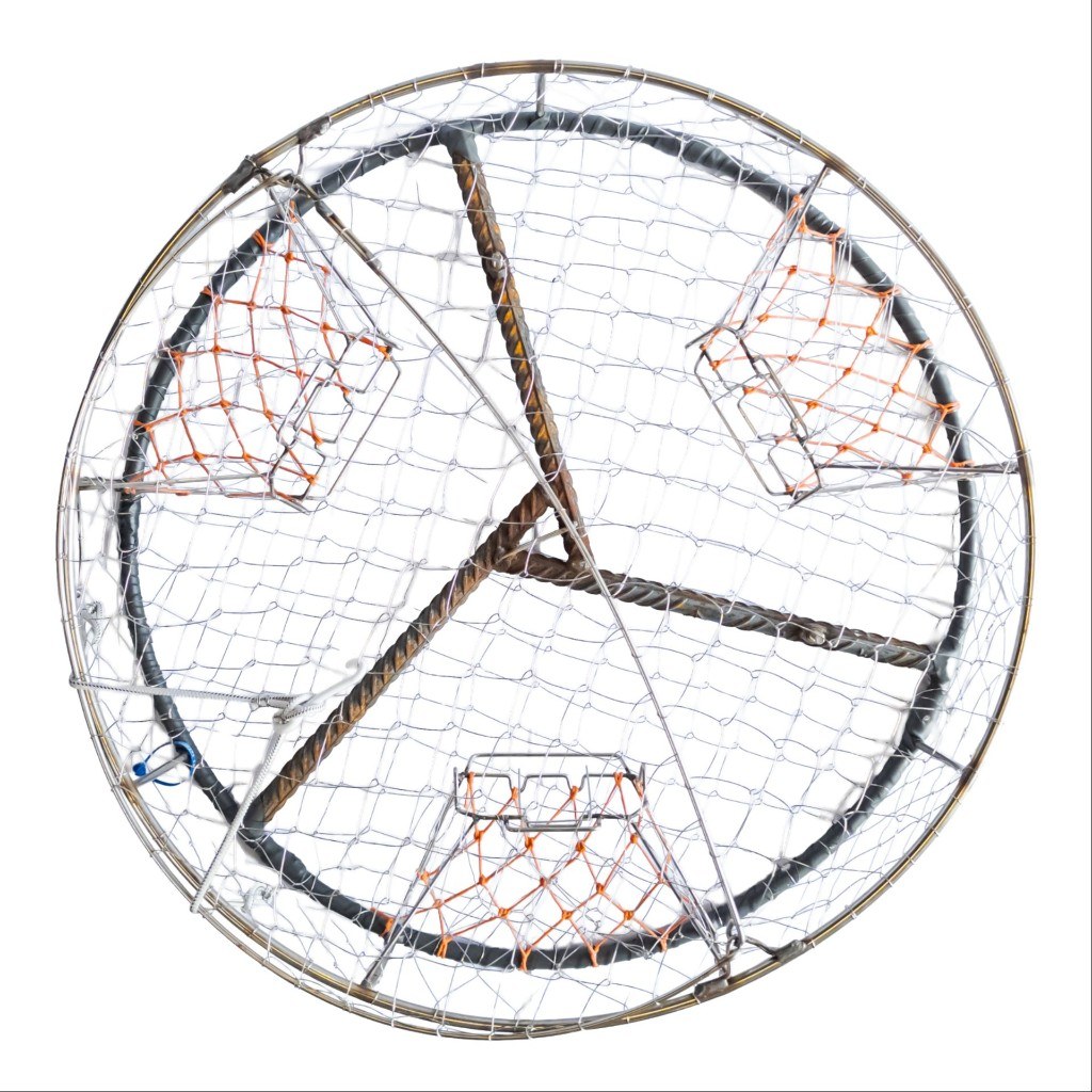 3-tunnel commercial crab trap overtop view